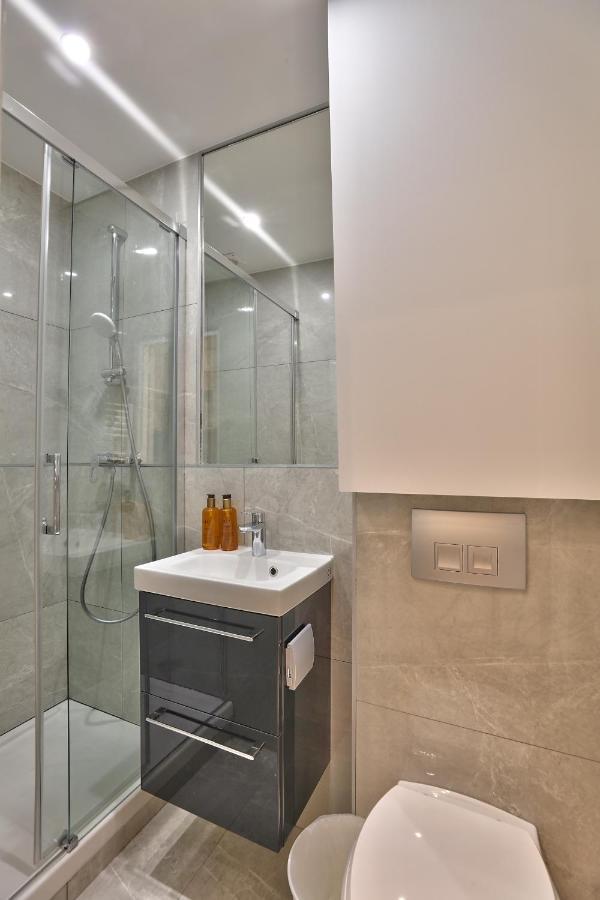 112 - Urban Atelier Saint Michel Apartment Paris Bagian luar foto