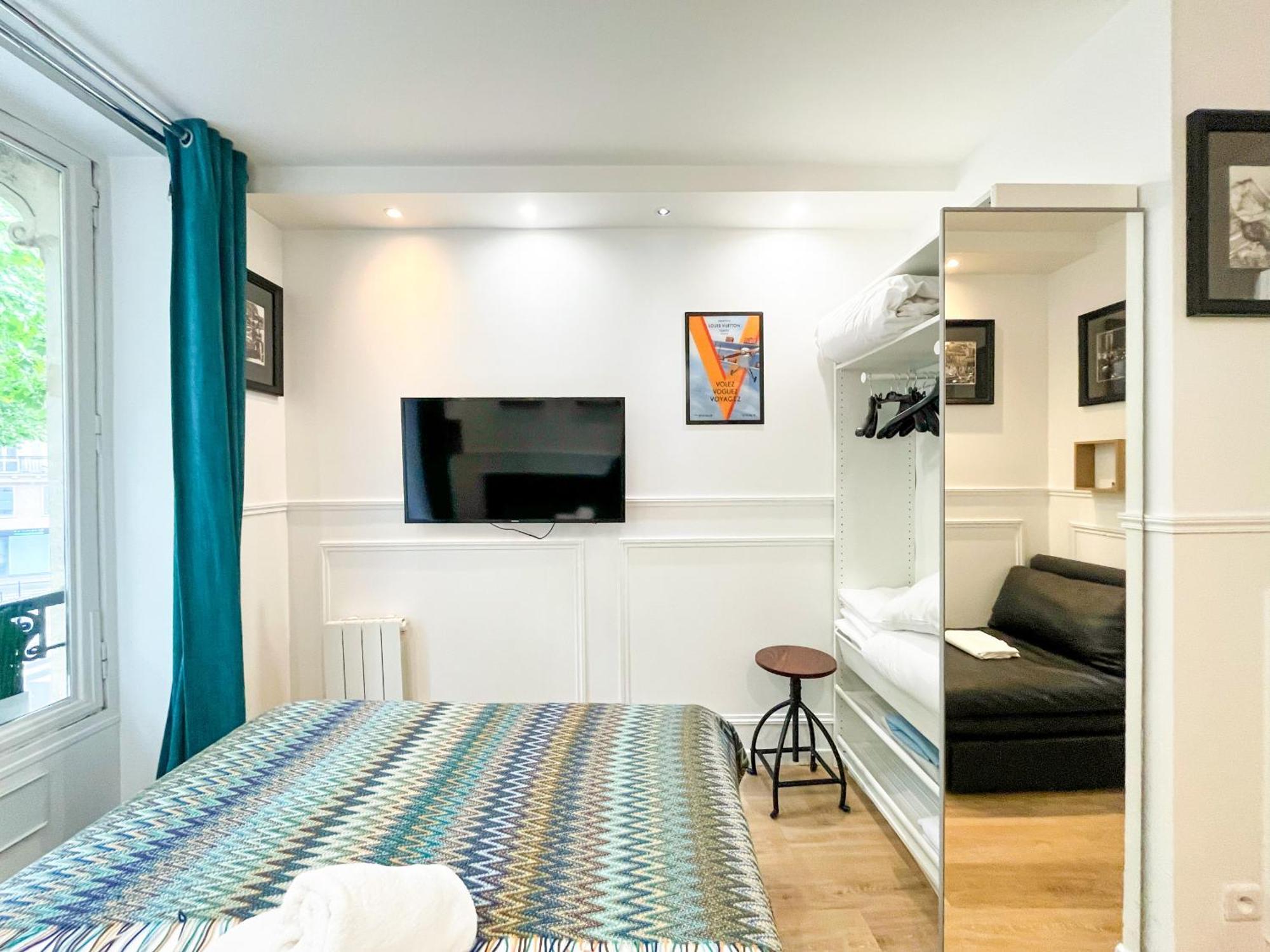 112 - Urban Atelier Saint Michel Apartment Paris Bagian luar foto
